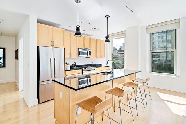 70 Lincoln St L412, Boston, MA 02111