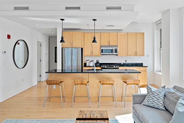 70 Lincoln St L412, Boston, MA 02111