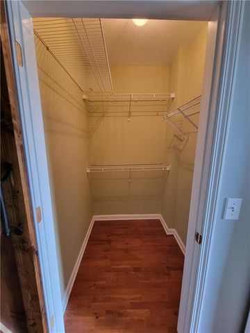 3334 Peachtree Road NE 404, Atlanta, GA 30326