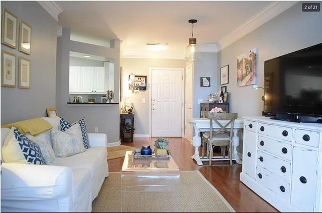 3334 Peachtree Road NE 404, Atlanta, GA 30326