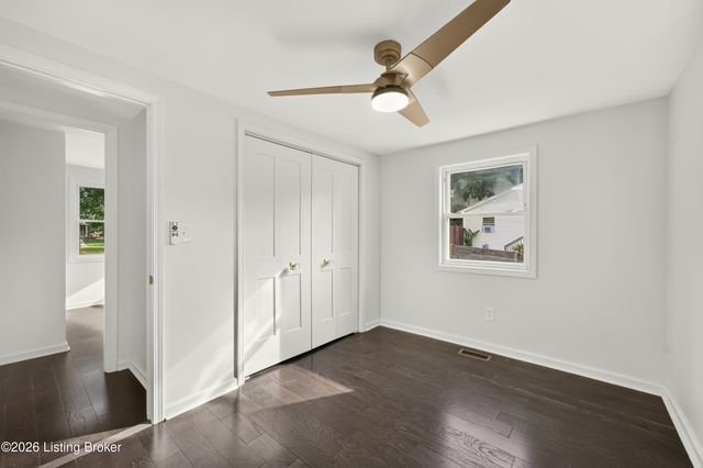 4503 N Camden Ln, Crestwood, KY 40014