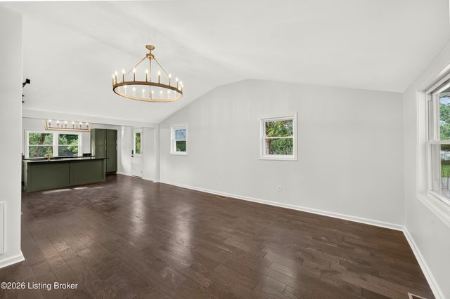 4503 N Camden Ln, Crestwood, KY 40014