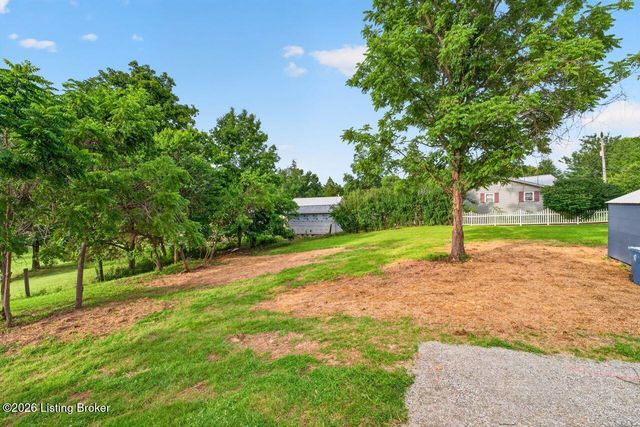 4503 N Camden Ln, Crestwood, KY 40014