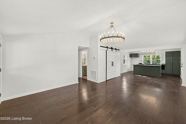 4503 N Camden Ln, Crestwood, KY 40014