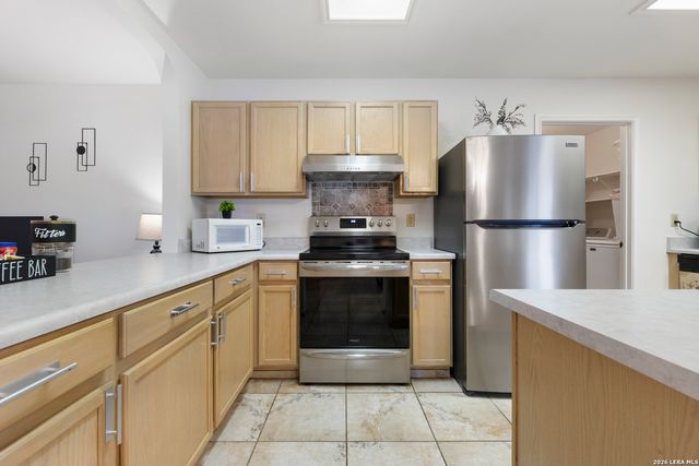 9306 Maverick Pass, San Antonio, TX 78240