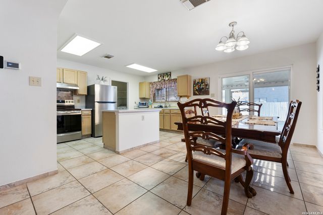 9306 Maverick Pass, San Antonio, TX 78240