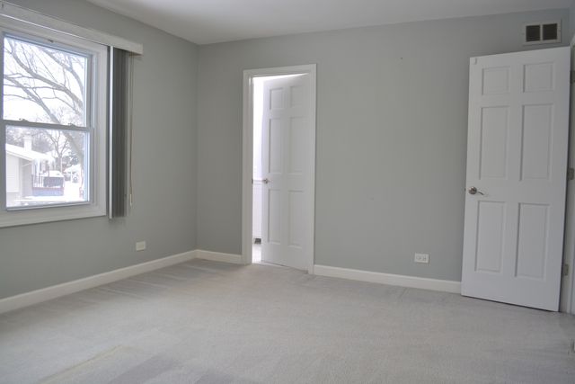 1203 Timber Drive, Elk Grove Village, IL 60007