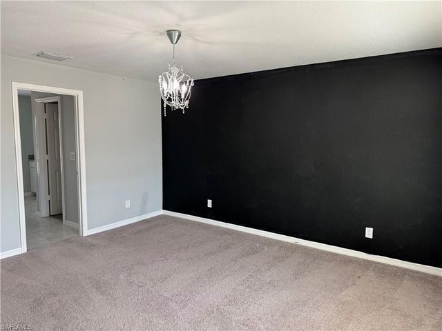 910 NW 8th TER, Cape Coral, FL 33993