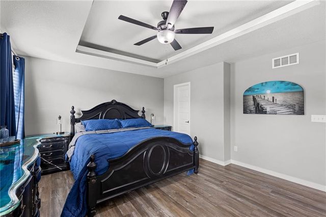 11722 N Manning Avenue, Kansas City, MO 64157