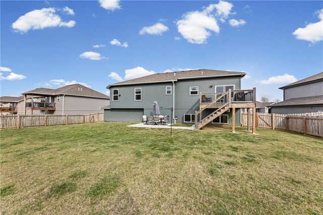 11722 N Manning Avenue, Kansas City, MO 64157