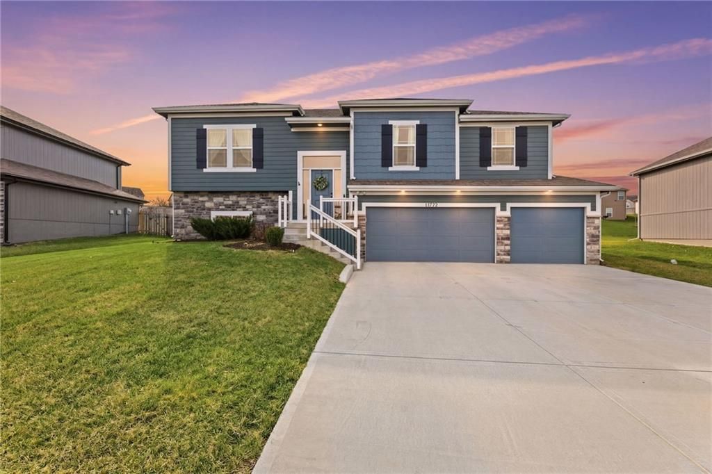 11722 N Manning Avenue, Kansas City, MO 64157