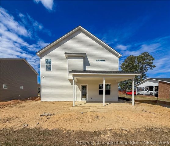 207 4TH Street, Erwin, NC 28339