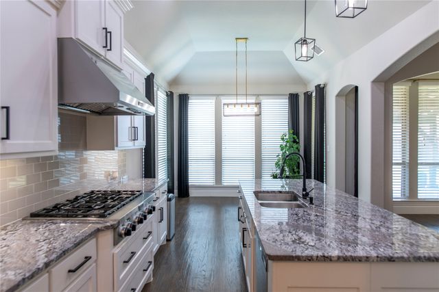 3728 Kennoway, The Colony, TX 75056