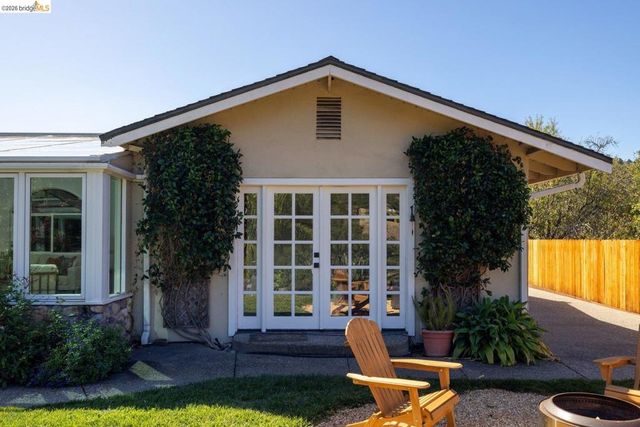 2615 Alhambra Way, Pinole, CA 94564