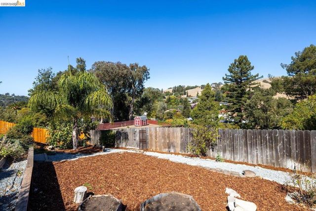 2615 Alhambra Way, Pinole, CA 94564