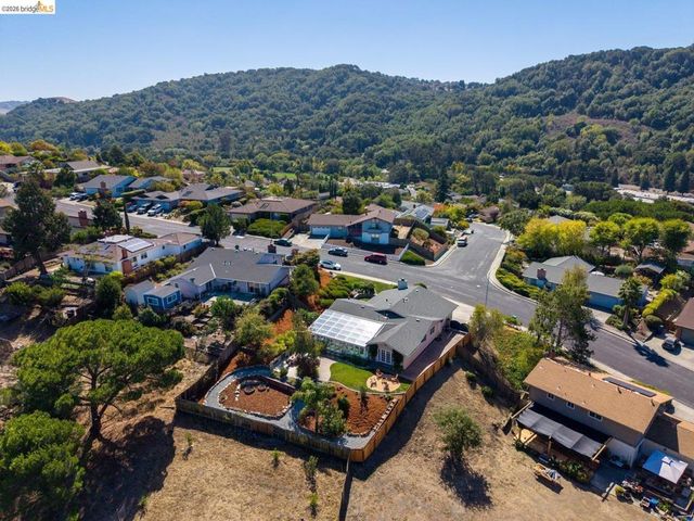 2615 Alhambra Way, Pinole, CA 94564