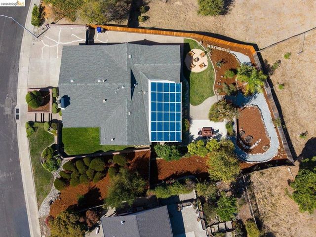 2615 Alhambra Way, Pinole, CA 94564