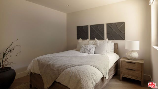 3637 Loadstone Drive, Sherman Oaks, CA 91403