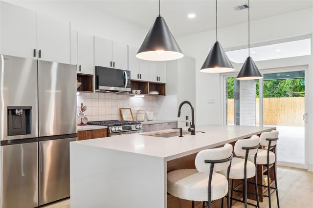 3409 Stonewall Street, Houston, TX 77020