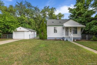 555 Donald Avenue, Clawson, MI 48017