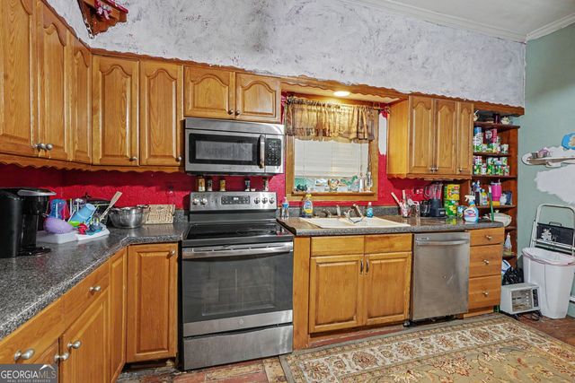22 S Broad Street, Porterdale, GA 30014