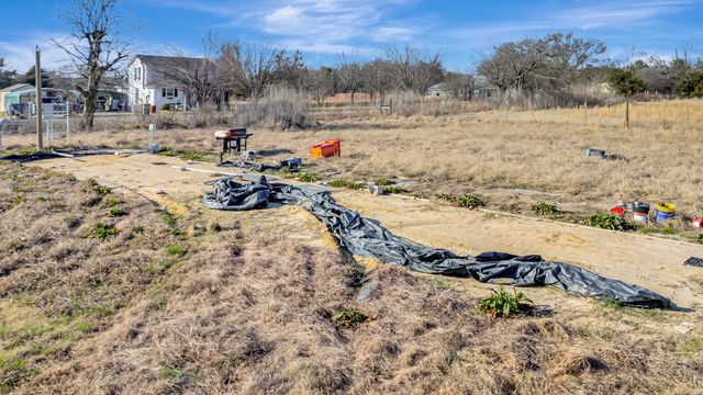 1364 Signal Road, Quinlan, TX 75474