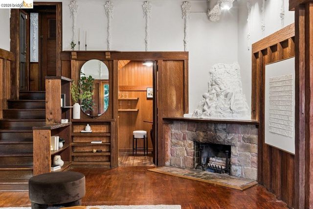 1049 Keith Ave, Berkeley, CA 94708