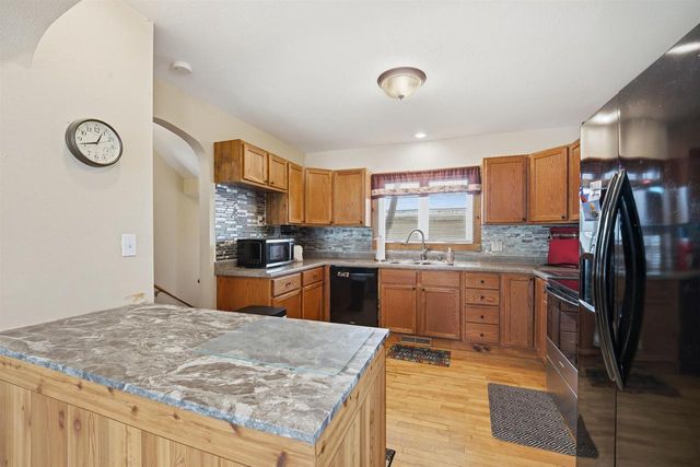 261 SUPERIOR STREET, Fond Du Lac, WI 54935