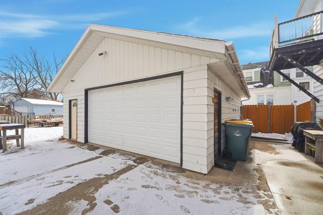 261 SUPERIOR STREET, Fond Du Lac, WI 54935