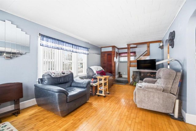 261 SUPERIOR STREET, Fond Du Lac, WI 54935