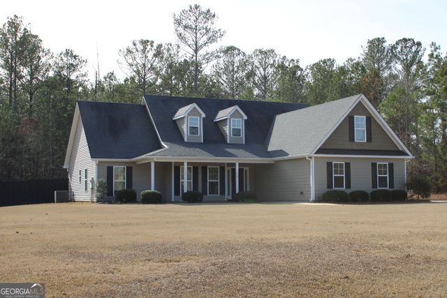 206 Cole Forest Boulevard, Barnesville, GA 30204