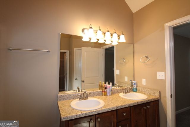 206 Cole Forest Boulevard, Barnesville, GA 30204