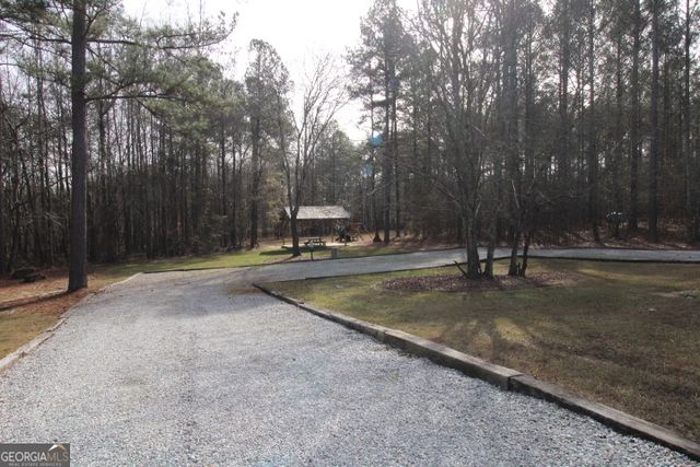 206 Cole Forest Boulevard, Barnesville, GA 30204
