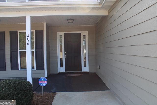 206 Cole Forest Boulevard, Barnesville, GA 30204