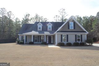 206 Cole Forest Boulevard, Barnesville, GA 30204