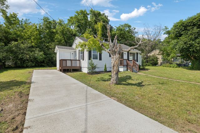 105 Batson St, Ashland City, TN 37015