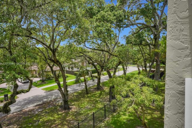 9301 SW 92nd Avenue A302, Miami, FL 33176