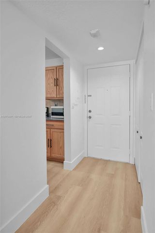 9301 SW 92nd Avenue A302, Miami, FL 33176