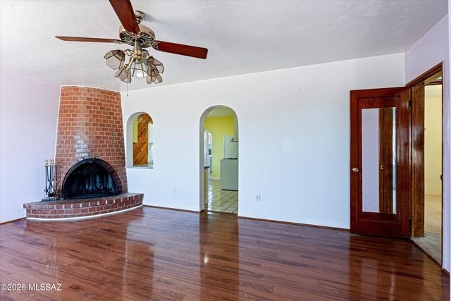 228 W Jacinto Street, Tucson, AZ 85705