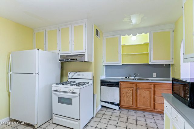 228 W Jacinto Street, Tucson, AZ 85705