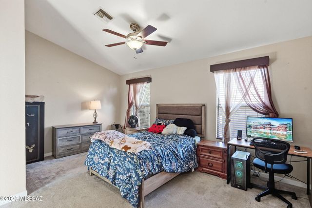 1260 N Amberbrooke Avenue, Tucson, AZ 85745