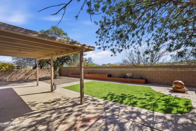 1260 N Amberbrooke Avenue, Tucson, AZ 85745