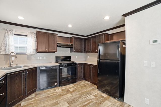 289 Redwood Drive, Marysville, OH 43040