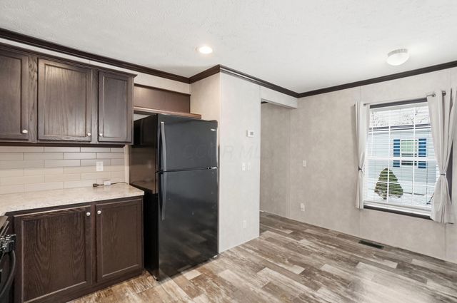 289 Redwood Drive, Marysville, OH 43040