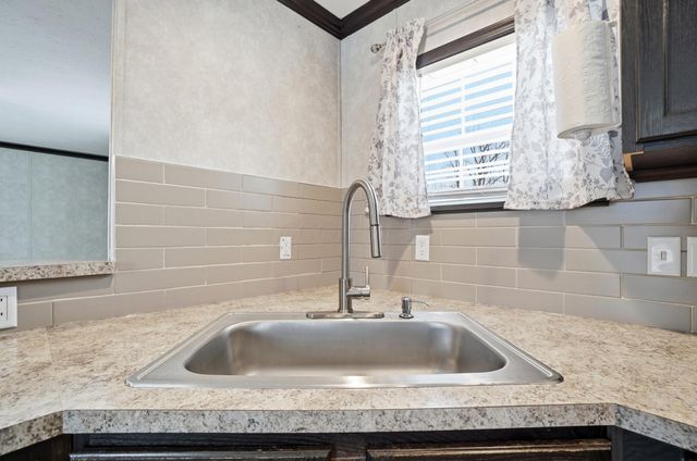 289 Redwood Drive, Marysville, OH 43040