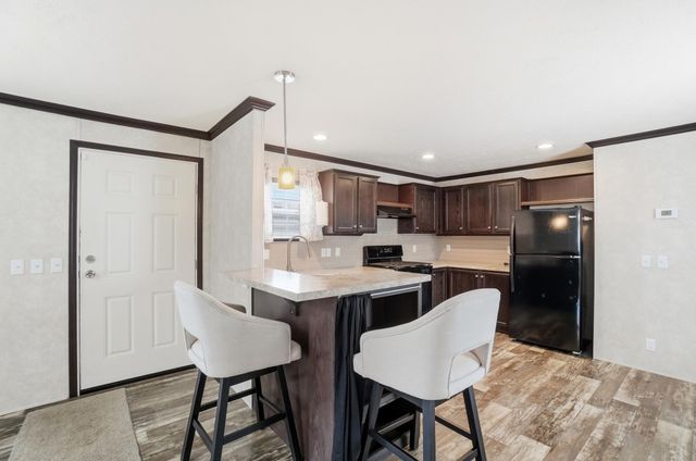 289 Redwood Drive, Marysville, OH 43040