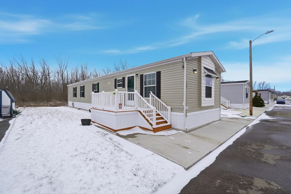 289 Redwood Drive, Marysville, OH 43040