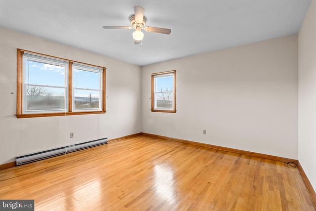 127 WATSON RD, State College, PA 16801