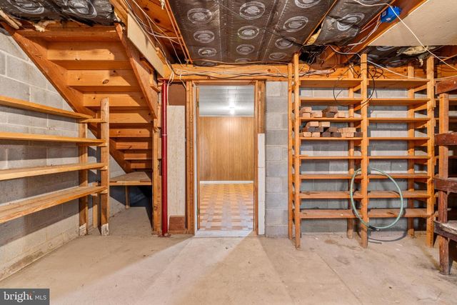 127 WATSON RD, State College, PA 16801