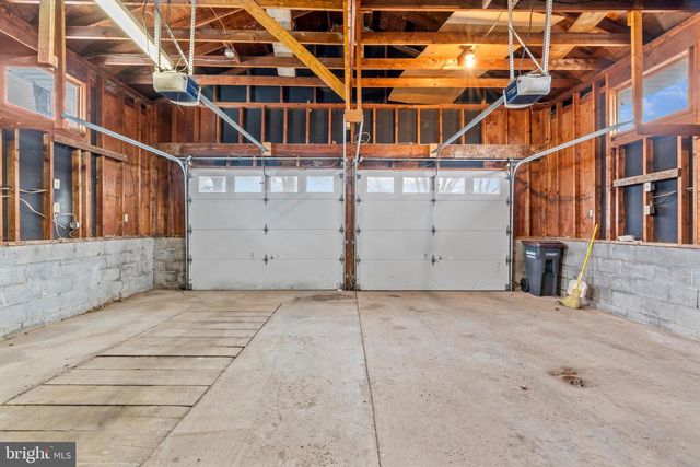 127 WATSON RD, State College, PA 16801